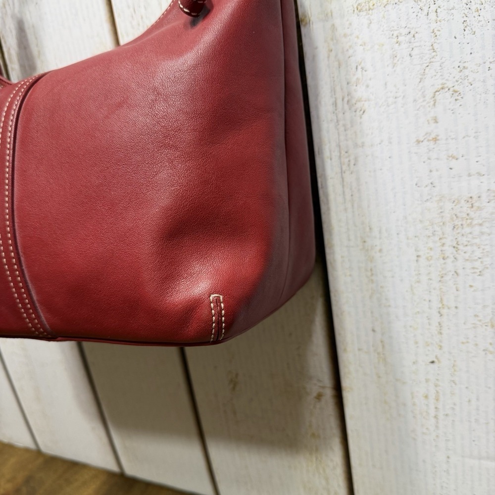 Coach Vintage Red Leather Legacy Sling Hobo Bag 9566 Y2K Shoulder Bag - Picture 4 of 13